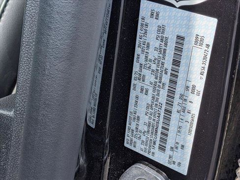 Used 2025 Ford Escape ST-Line image 12