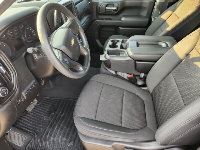 Used 2022 Chevrolet Silverado 2500 Custom w/ Custom Value Package AWD/4WD image 9
