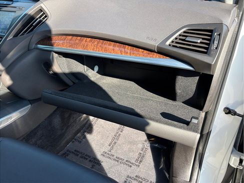 Used 2020 Acura MDX SH-AWD image 44