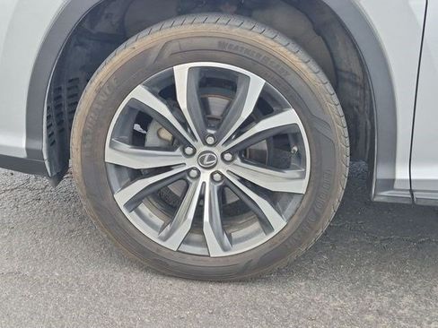 Used 2019 Lexus RX 450hL Premium w/ Premium Package AWD/4WD image 12