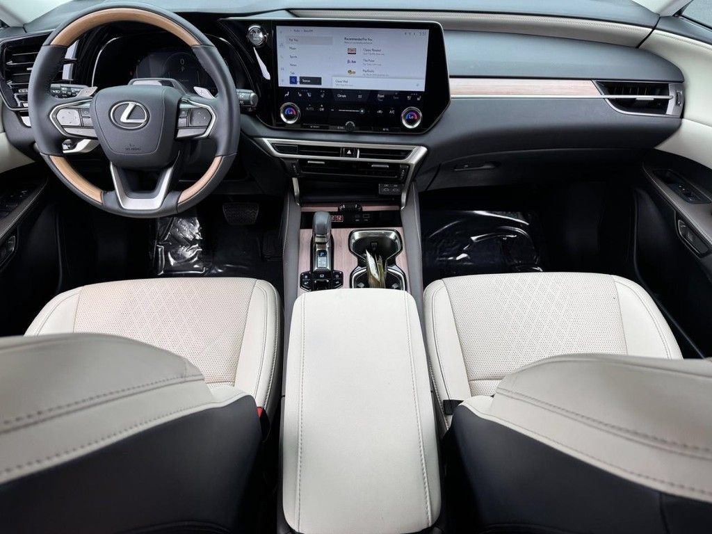 Used 2023 Lexus RX 350 Premium Plus w/ Protection Package (P2) AWD/4WD image 13