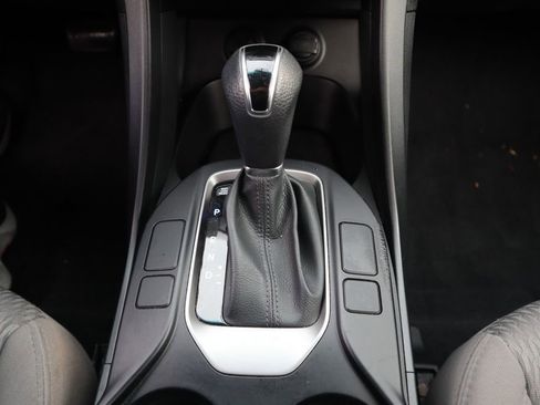 Used 2017 Hyundai Santa Fe Sport image 24