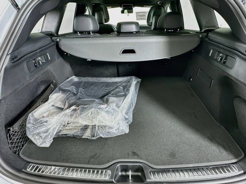 New 2026 Mercedes-Benz GLC 300 image 29