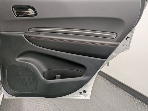 Used 2025 Dodge Durango GT image 24