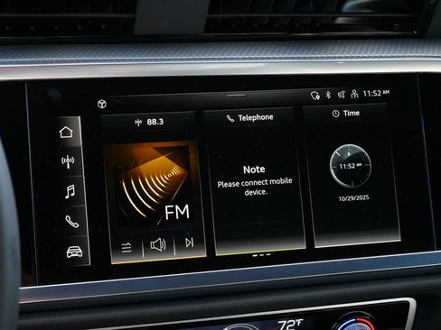 Used 2025 Audi Q3 2.0T Premium w/ Convenience Package image 22