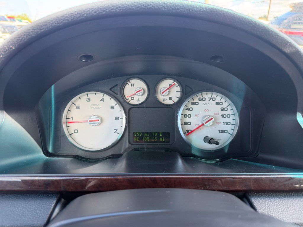 Used 2007 Ford Five Hundred Limited FWD image 12