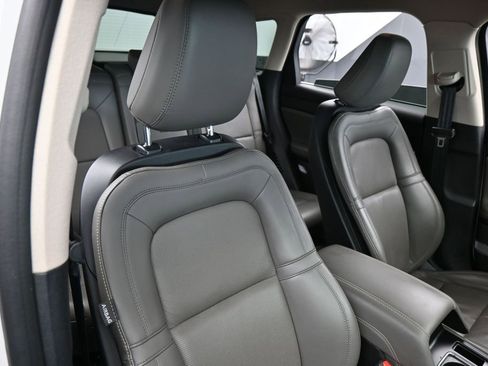 Used 2023 Lincoln Corsair Reserve AWD/4WD image 40