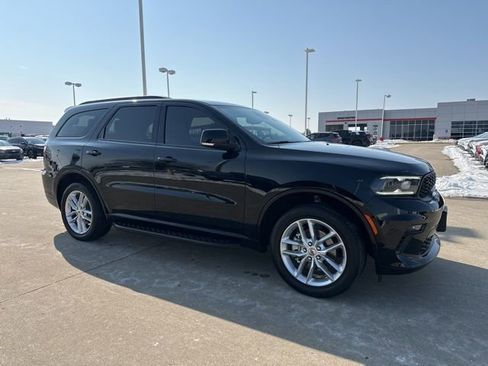 Used 2022 Dodge Durango GT image 2