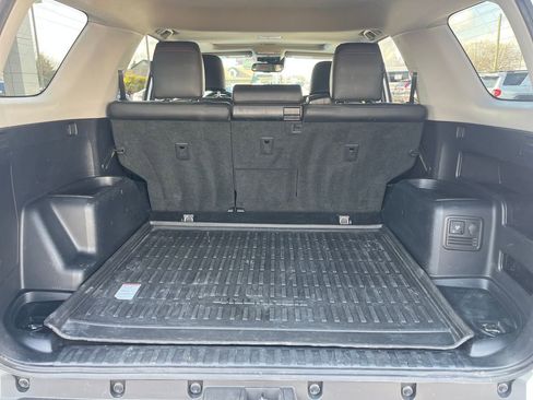 Used 2022 Toyota 4Runner TRD Off-Road Premium image 27