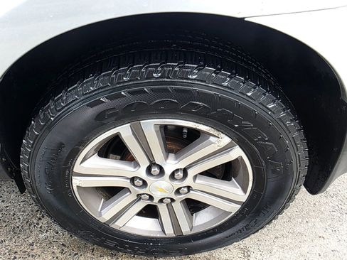 Used 2016 Chevrolet Traverse LT image 30