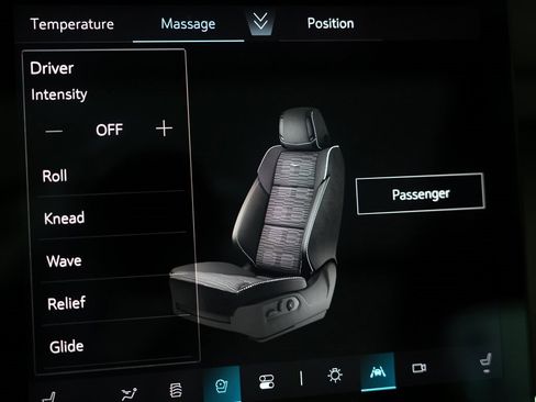 Used 2026 Cadillac Escalade Platinum Sport w/ LPO, Floor Liner Package image 32