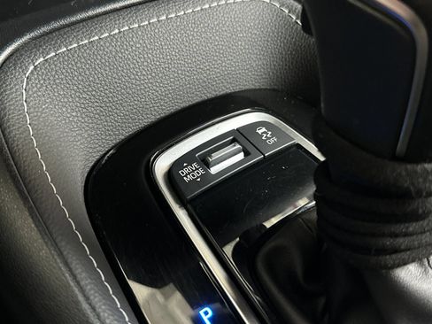 Used 2024 Toyota Corolla SE w/ SE Package FWD image 26