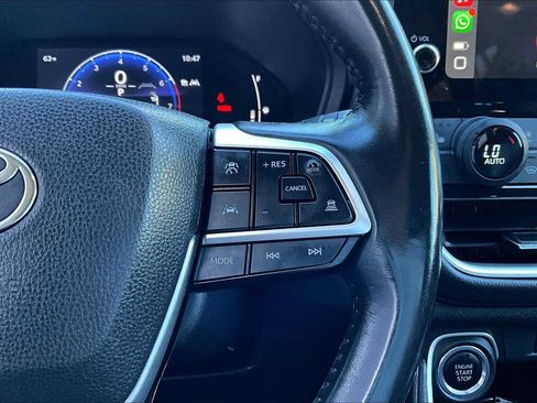 Used 2024 Toyota Grand Highlander XLE image 22