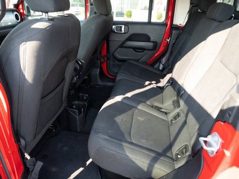 Certified 2023 Jeep Gladiator Overland image 28