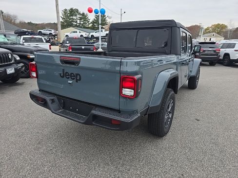 New 2026 Jeep Gladiator Sport image 7