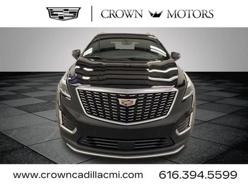 Certified 2023 Cadillac XT5 Premium Luxury w/ Technology Package AWD/4WD image 2