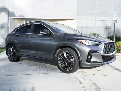 Certified 2024 INFINITI QX55 Essential AWD/4WD image 2