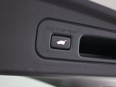 Used 2023 Acura MDX SH-AWD w/ Technology Package image 45