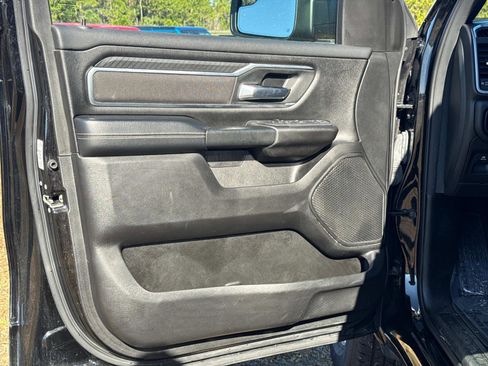 Certified 2025 RAM 1500 Big Horn image 17