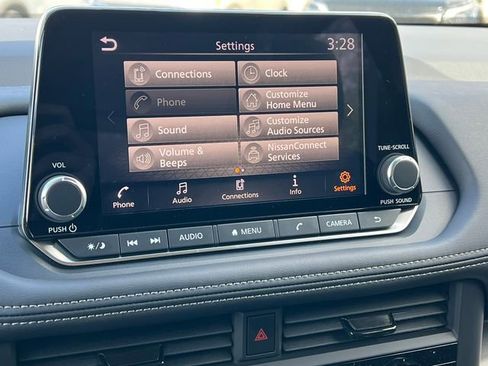 New 2026 Nissan Rogue SV w/ Cold Weather Package AWD/4WD image 20