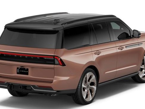 New 2026 Lincoln Navigator Black Label AWD/4WD image 2