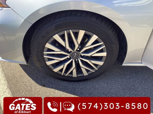 Used 2023 Nissan Altima 2.5 SV image 28