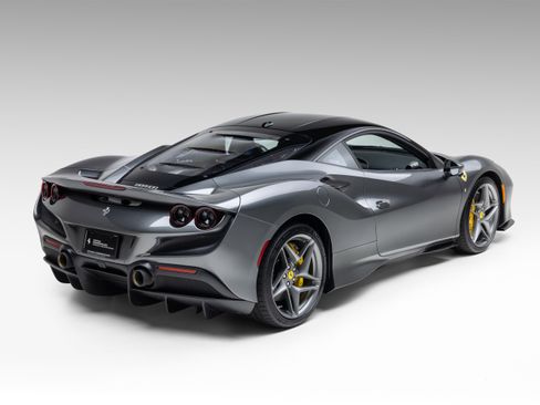 Used 2021 Ferrari F8 Tributo image 68