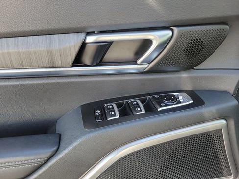 Used 2024 Kia Telluride EX FWD image 21