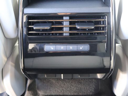 Certified 2025 Land Rover Range Rover Sport AWD/4WD image 25