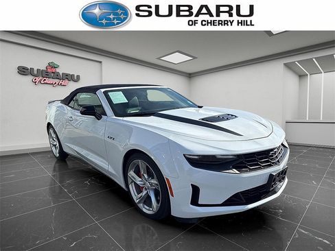 Used 2024 Chevrolet Camaro LT w/ Technology Package image 1