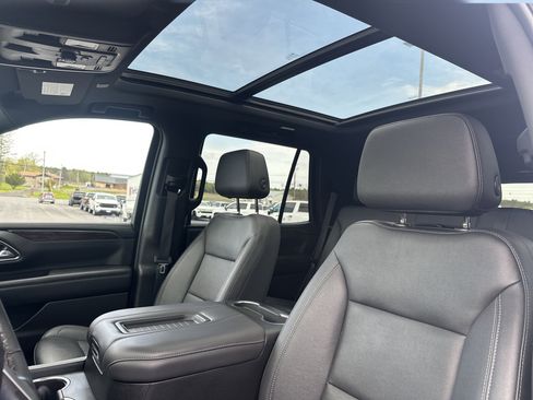 Certified 2022 Chevrolet Tahoe LT w/ LT Signature Package AWD/4WD image 11