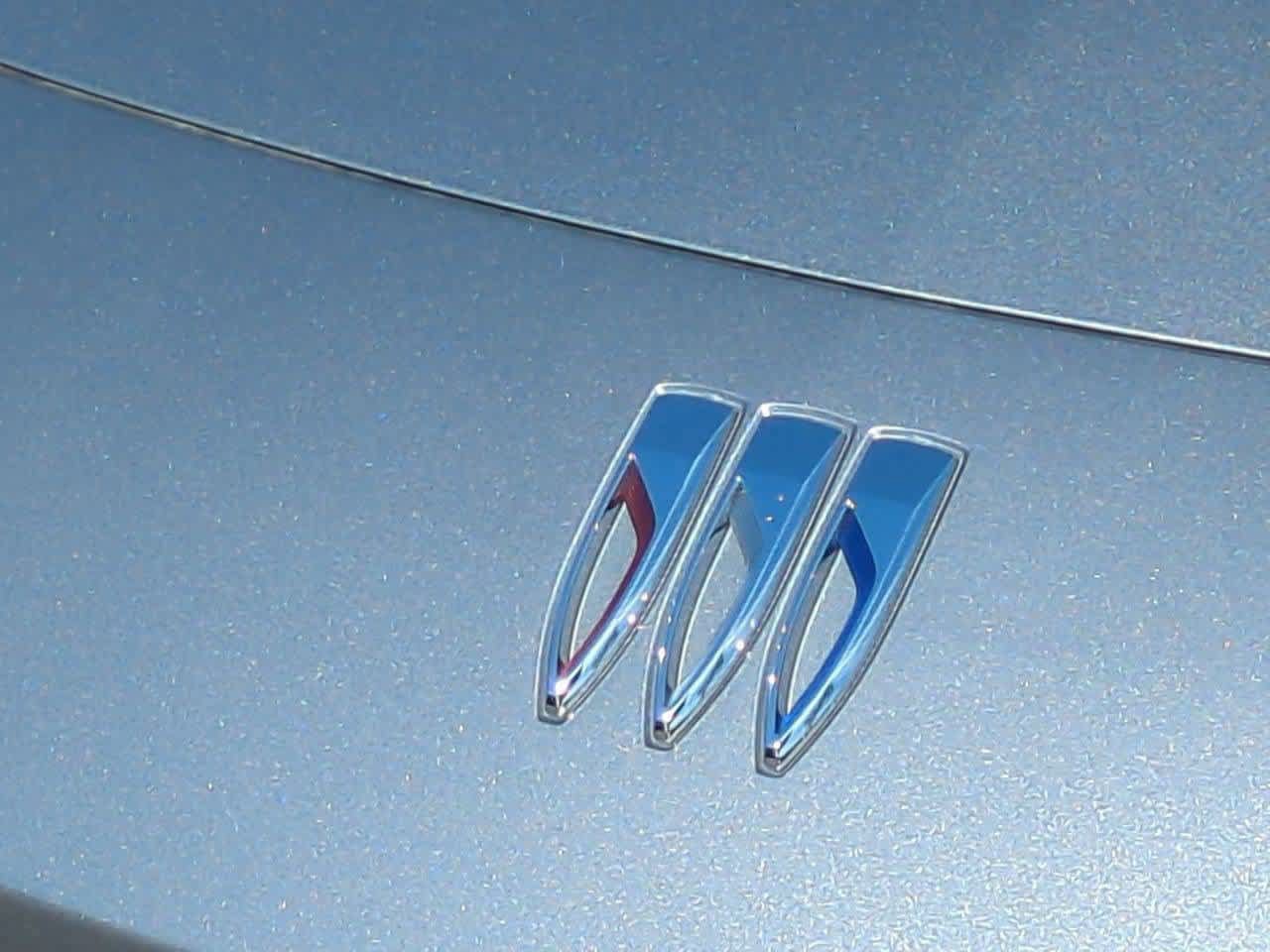 Used 2024 Buick Envista Sport Touring w/ Convenience I Package FWD image 11