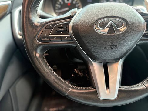 Used 2019 INFINITI Q50 Luxe RWD image 26