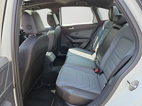 Used 2025 Volkswagen Jetta GLI Autobahn FWD image 8