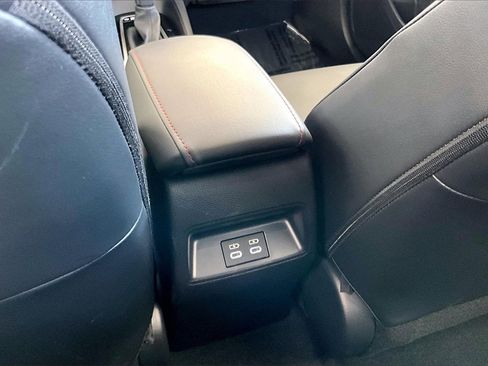 Certified 2025 Toyota Corolla XSE image 10