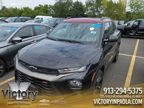 Used 2021 Chevrolet TrailBlazer RS w/ Sun and Liftgate Package AWD/4WD image 1