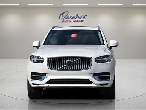 Used 2024 Volvo XC90 T8 Plus w/ Protection Package Premier AWD/4WD image 6