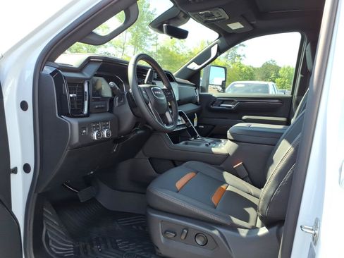 New 2026 GMC Sierra 2500 AT4 w/ AT4 Premium Plus Package AWD/4WD image 21