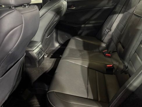 Used 2024 Lexus IS 350 F Sport image 9