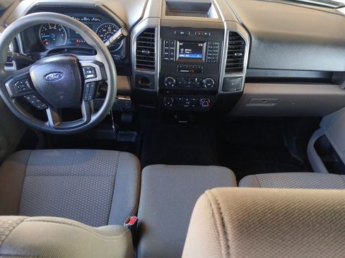 Used 2017 Ford F150 XLT image 10
