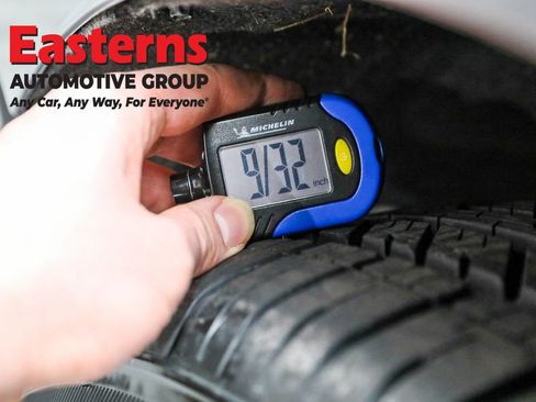 Used 2024 Ford Edge SEL image 27