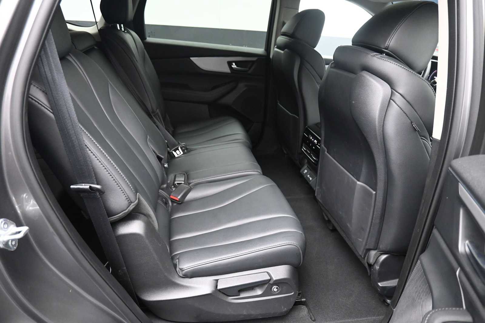 Used 2024 Acura MDX SH-AWD image 27