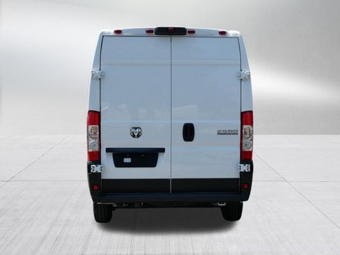 Used 2026 RAM ProMaster 2500 w/ Convenience Group FWD image 6