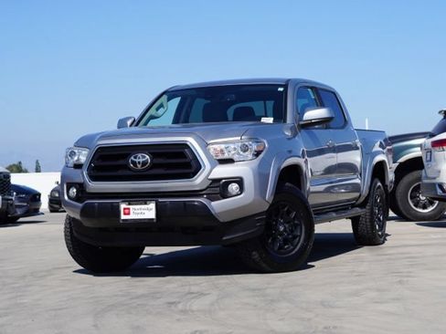 Used 2021 Toyota Tacoma SR5 RWD image 4
