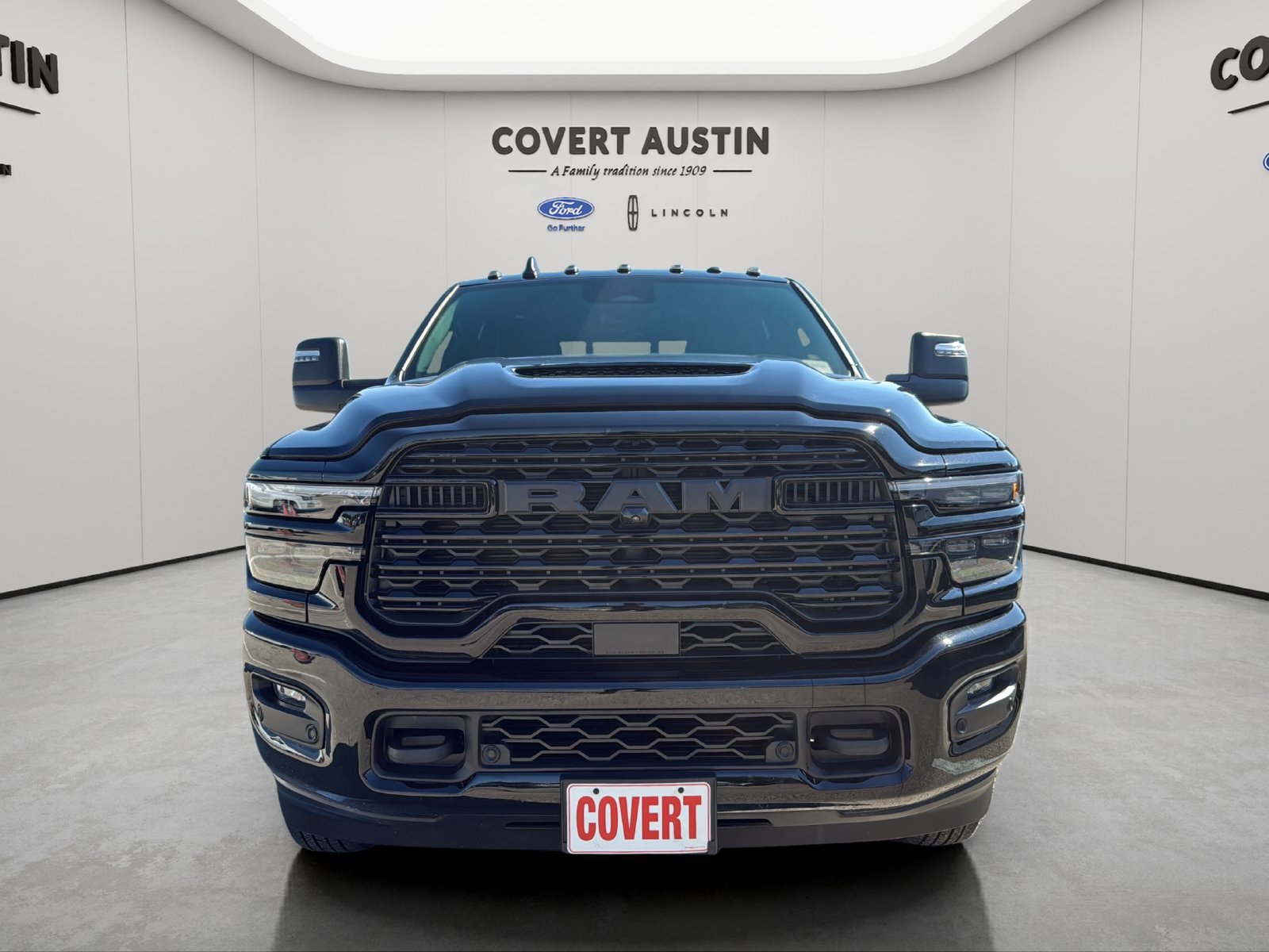Used 2026 RAM 3500 Limited AWD/4WD image 8