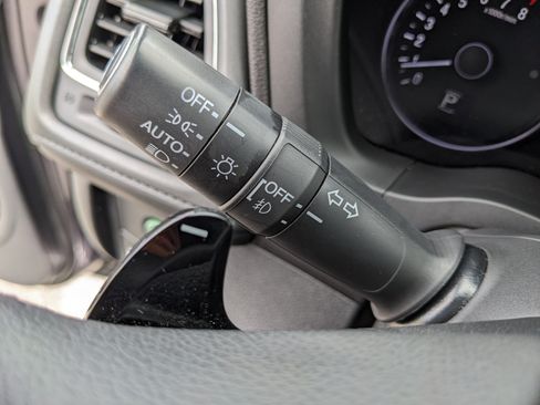 Used 2018 Honda HR-V EX-L image 29