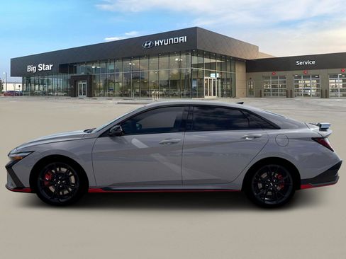 New 2026 Hyundai Elantra N FWD image 3