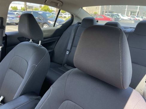 Used 2024 Nissan Altima 2.5 SV FWD image 21