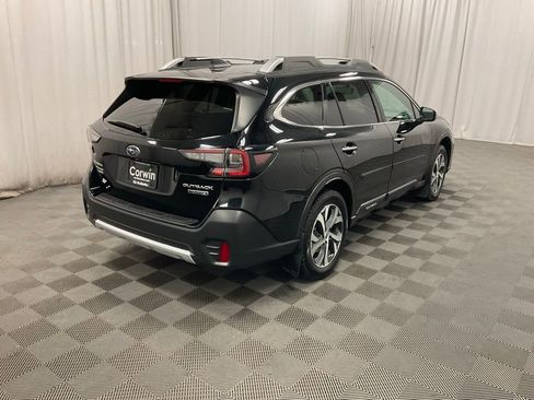 Used 2022 Subaru Outback Touring image 7