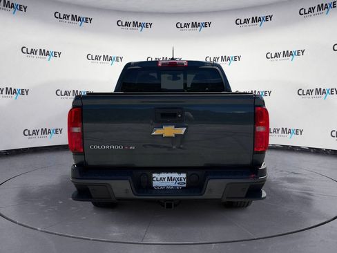 Used 2019 Chevrolet Colorado Z71 RWD image 2